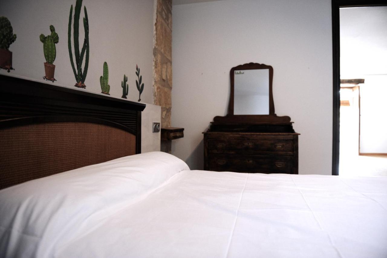 Vivienda Turistica Yamaries Hotel Ubeda  Exterior photo