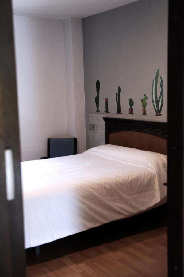 Vivienda Turistica Yamaries Hotel Ubeda  Exterior photo