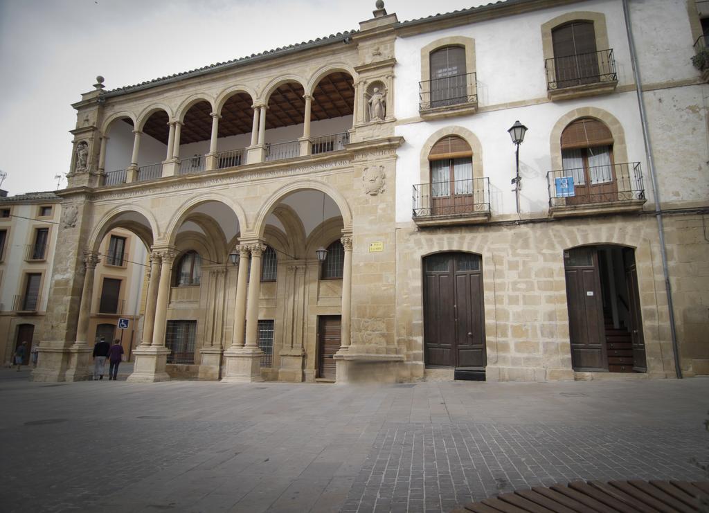 Vivienda Turistica Yamaries Hotel Ubeda  Exterior photo