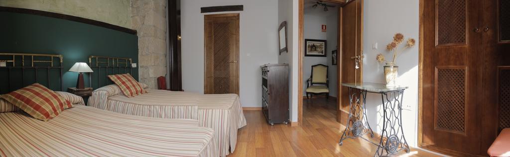 Vivienda Turistica Yamaries Hotel Ubeda  Exterior photo